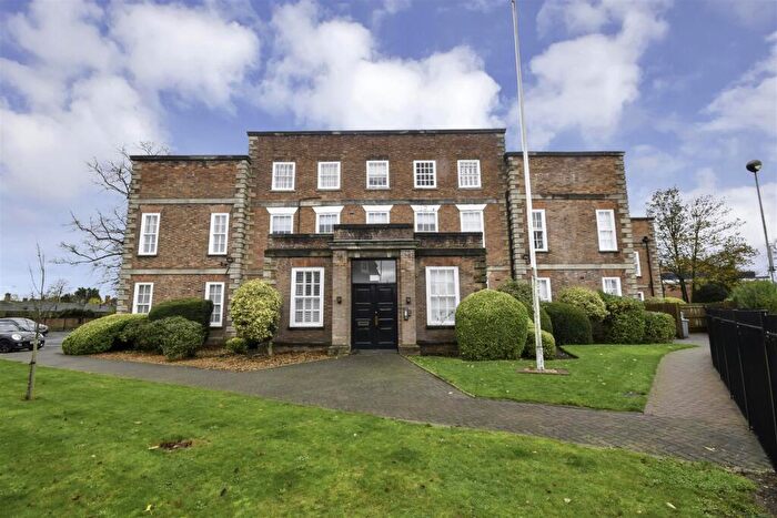 1 Bedroom Apartment For Sale In Balderton Gate, Newark, NG24