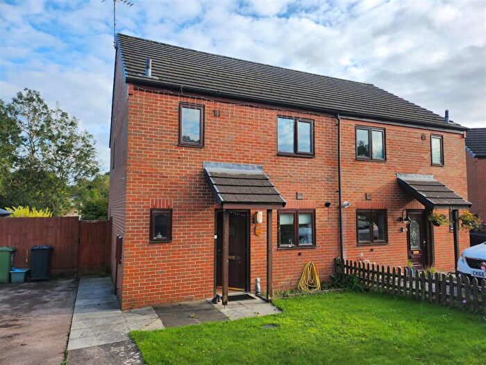 3 Bedroom Semi-Detached House To Rent In Colsty Meadow, Blakeney, GL15