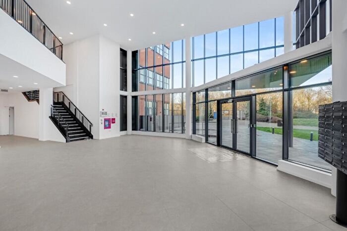 1 Bedroom Flat To Rent In Sunrise Parkway, Milton Keynes, Buckinghamshire, MK14