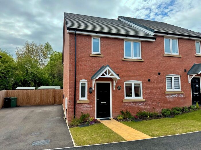 3 Bedroom Semi-Detached House For Sale In Hebridean Gardens, Kingstone, Hereford, HR2
