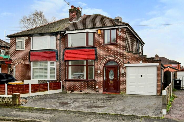 3 Bedroom Semi-Detached House To Rent In Ashlands Road, Timperley, Altrincham, Greater Manchester, WA15