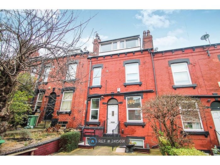 3 Bedroom Terraced House To Rent In Haddon Place, Leeds, LS4