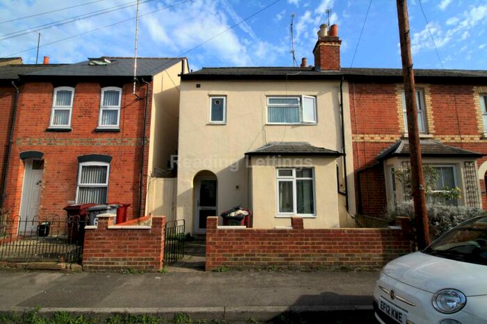 5 Bedroom Terraced House To Rent In Blenheim Road, Reading - Gas Included, RG1