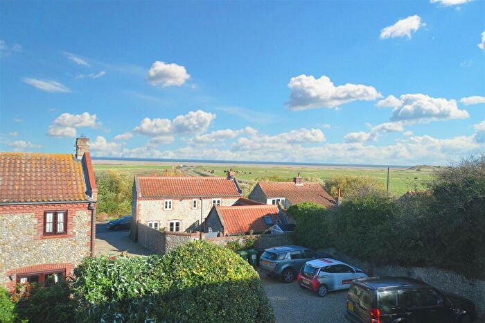 2 Bedroom End Of Terrace House For Sale In Pintail Close, Salthouse, Holt, NR25