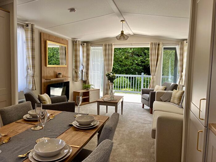 2 Bedroom Caravan For Sale In Woodland Setting Sunseeker Spirit, Notter Bridge Holiday Park, Saltash, Cornwall, PL12