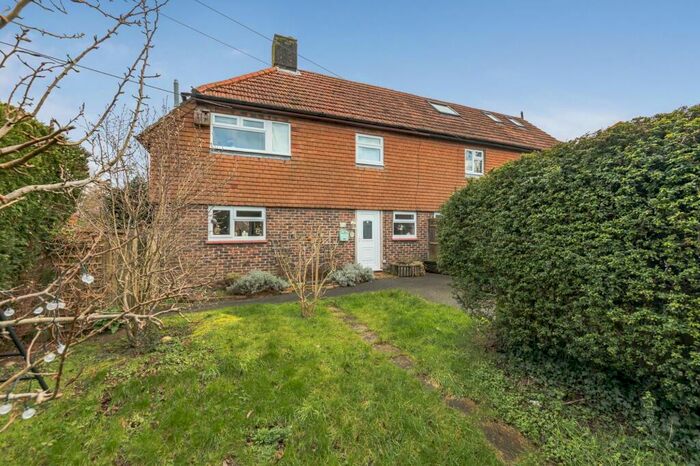 3 Bedroom Semi-Detached House For Sale In Broyleside Cottages, Ringmer, BN8