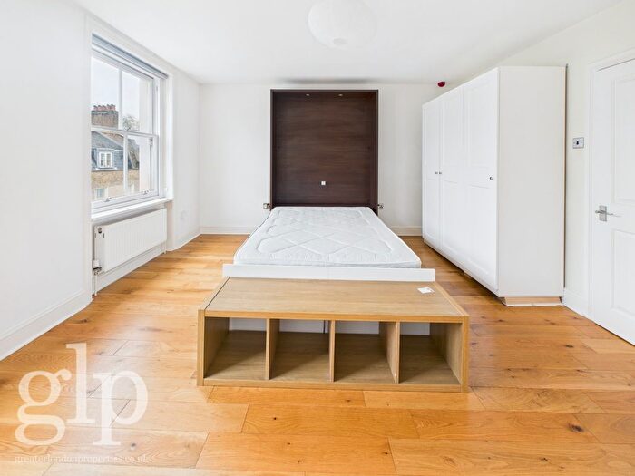 Studio To Rent In Cleveland Street, Fitzrovia, W1T