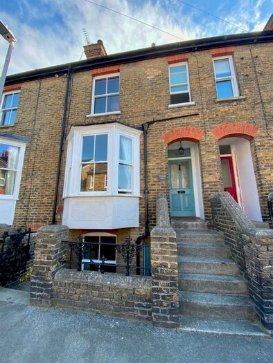 3 Bedroom Terraced House To Rent In Plantation Road, Faversham, ME13
