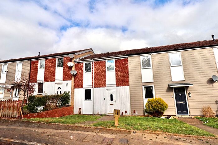 3 Bedroom Terraced House To Rent In Thornhill, Briar Hill, Northampton, NN4