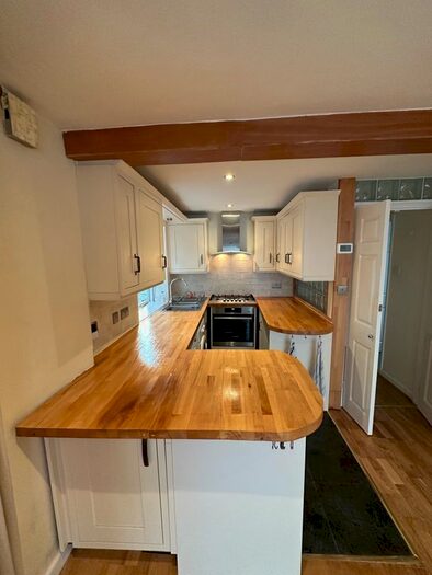 2 Bedroom Detached Bungalow To Rent In Nunnery Stables, Lewes, BN7