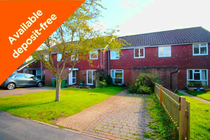 3 Bedroom Terraced House To Rent In Garstons Close, Titchfield, Fareham, Hampshire, PO14