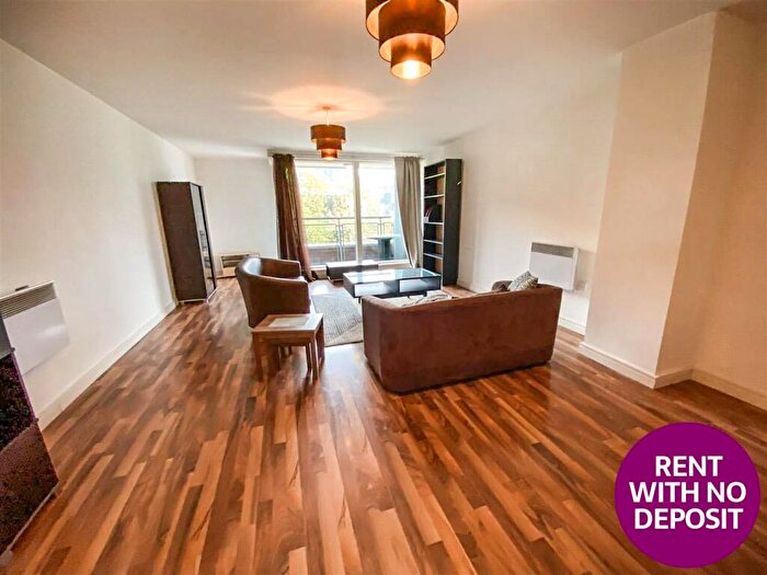 2 Bedroom Flat To Rent In The Quadrangle, Lower Ormond Street, Southern Gateway, Manchester, M1