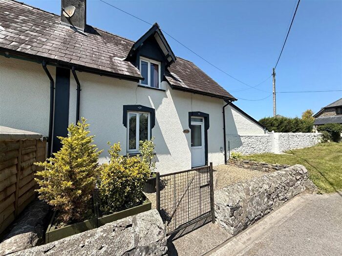 1 Bedroom Semi-Detached House For Sale In Talsarn, Lampeter, SA48