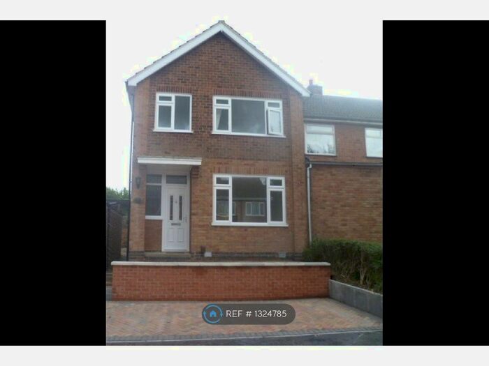 3 Bedroom Semi-Detached House To Rent In Harrowgate Drive, Leicester, LE4