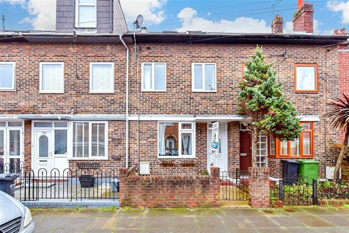 3 Bedroom Terraced House For Sale In Beresford Road, North End, Portsmouth, Hampshire, PO2