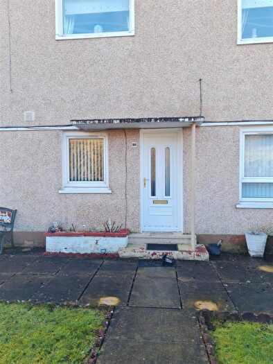 3 Bedroom Flat To Rent In Hapland Road, Silverburn, G53
