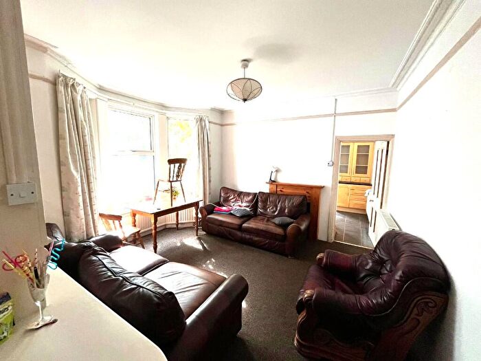 5 Bedroom Terraced House To Rent In Allensbank Road, Cardiff(City), CF14