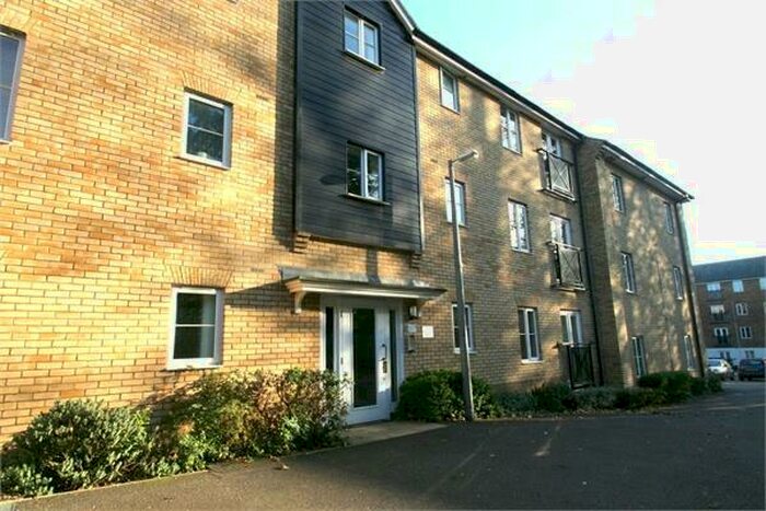 2 Bedroom Flat To Rent In Bradford Drive, Colchester, Essex, CO4
