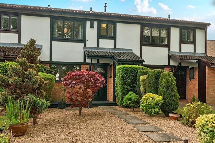 3 Bedroom Terraced House For Sale In Overbury Avenue, Beckenham, BR3