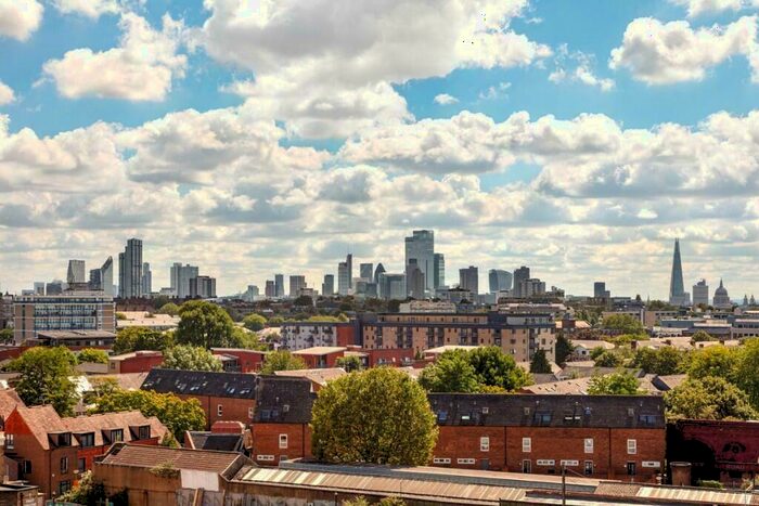 2 Bedroom Apartment To Rent In Author Kings Cross, York Way, London, N1