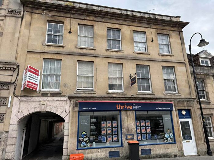 2 Bedroom Flat To Rent In Norwood Court, Trowbridge, Wiltshire, BA14