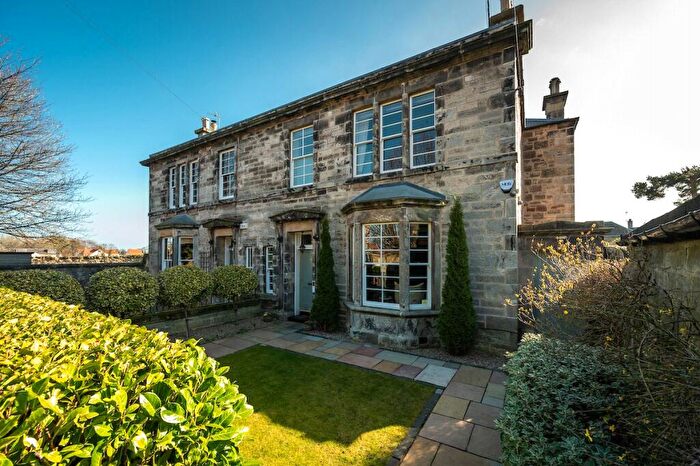 4 Bedroom Semi-Detached House For Sale In Smeaton Grove, Inveresk, Musselburgh, East Lothian, EH21