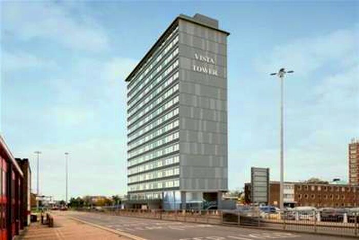 2 Bedroom Flat To Rent In Vista Tower - SG1