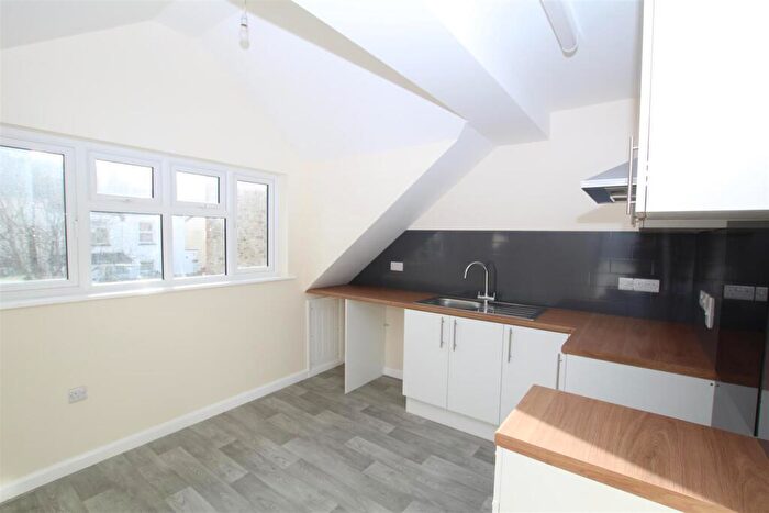 2 Bedroom Apartment To Rent In High Street, Ilfracombe, EX34