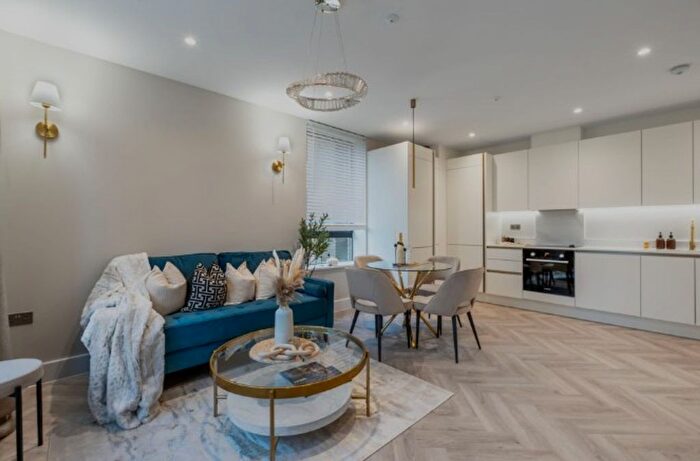 2 Bedroom Flat To Rent In Flat, Foundry House Elmsleigh Road, Staines-Upon-Thames, TW18