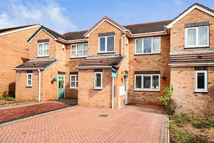 3 Bedroom Terraced House For Sale In Woodside View, Bolton-Upon-Dearne, Rotherham, S63
