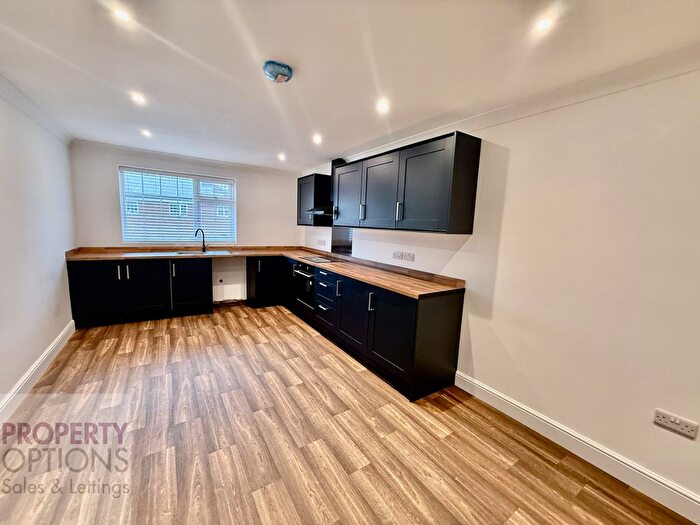 2 Bedroom Flat To Rent In Derby Road, Marehay, Ripley, DE5