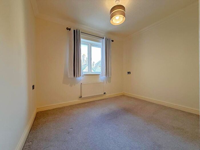 2 Bedroom Flat To Rent In Berners Close, Grange-Over-Sands, LA11