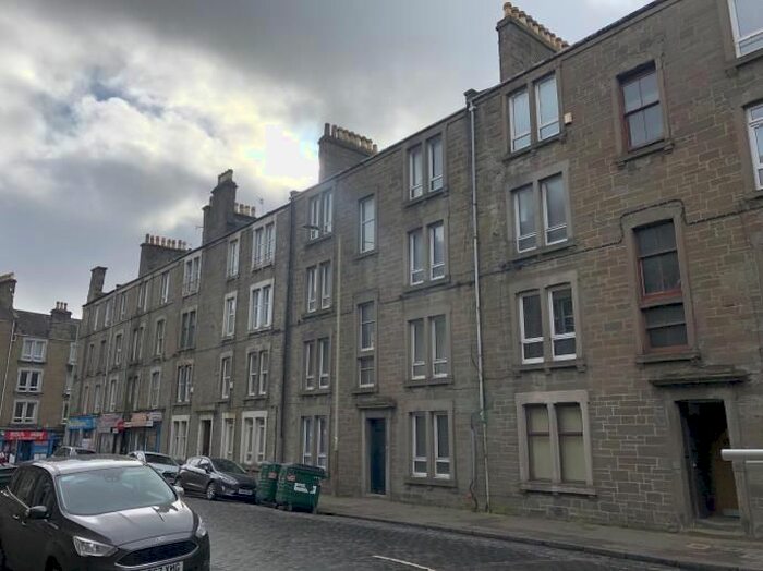 1 Bedroom Flat To Rent In Balmore Street, Dundee, DD4