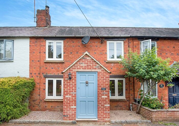 3 Bedroom Terraced House For Sale In Sibford Gower, Banbury, Oxfordshire, OX15