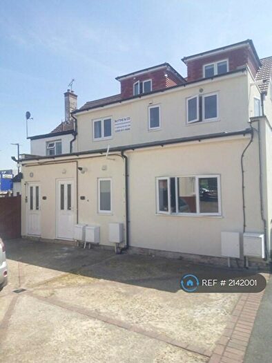 2 Bedroom Flat To Rent In Oldfields Road, Sutton, SM1