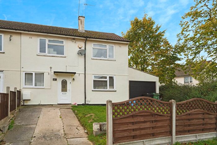 4 Bedroom End Terrace House For Sale In Matson Avenue, Matson, Gloucester, Gloucestershire, GL4