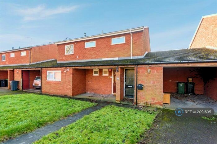 3 Bedroom Flat To Rent In Vicarage Road, West Bromwich, B71