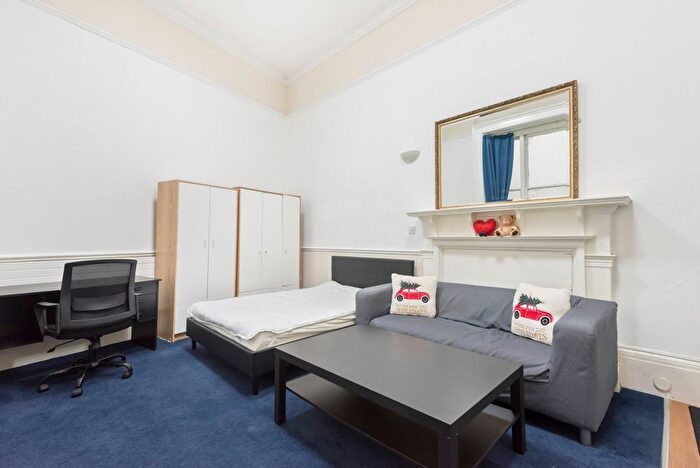 Studio To Rent In Queens Gate, South Kensington, SW7