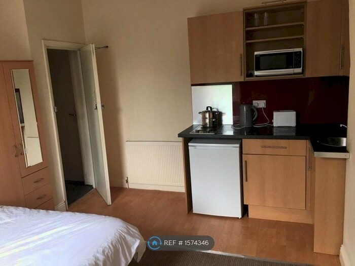 Studio To Rent In Holyhead Road, Coventry, CV1