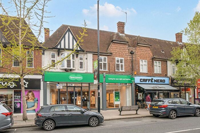 2 Bedroom Flat To Rent In High Street, Ruislip, HA4