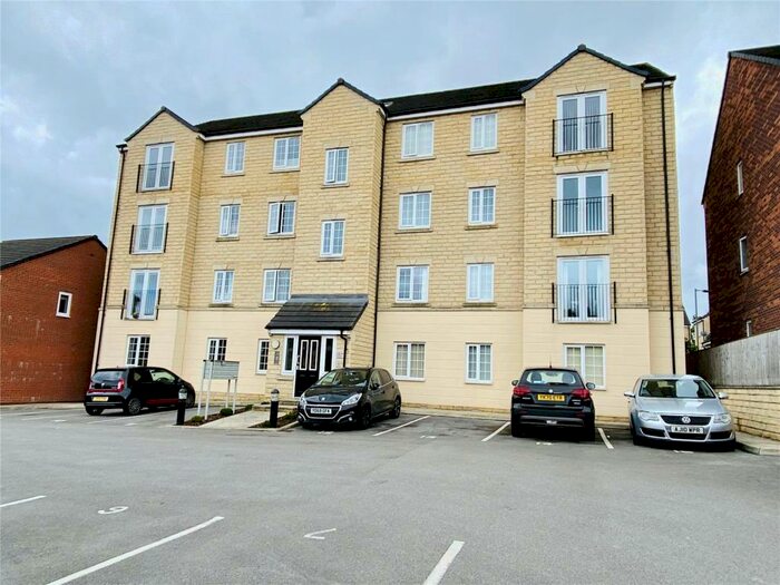 2 Bedroom Apartment To Rent In Langsett Court, Plantation Drive, Bradford, West Yorkshire, BD9