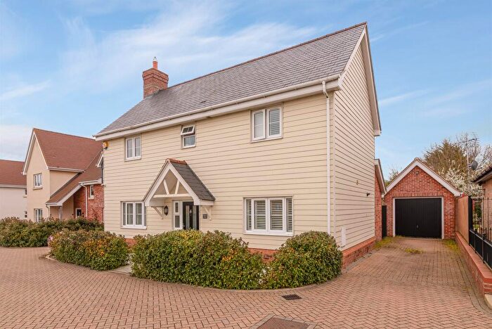 4 Bedroom Detached House For Sale In Birch Row, Latchingdon, Chelmsford, CM3