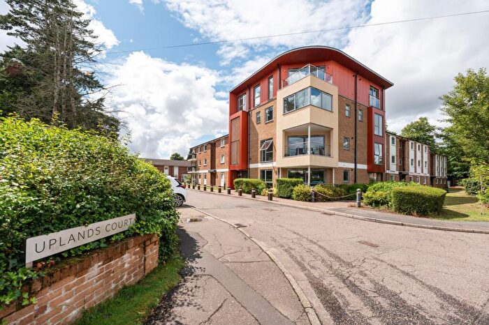 3 Bedroom Flat For Sale In Upton Road, Eaton, NR4