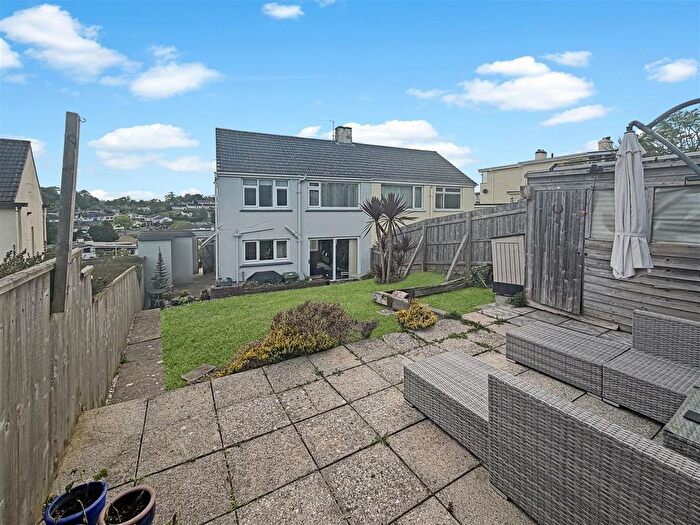 3 Bedroom Semi-Detached House For Sale In Heather Close, Newton Abbot, TQ12