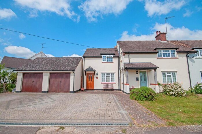 5 Bedroom Semi-Detached House For Sale In House With Adjoining Annex In Duffries Close, Great Waltham, Chelmsford, CM3