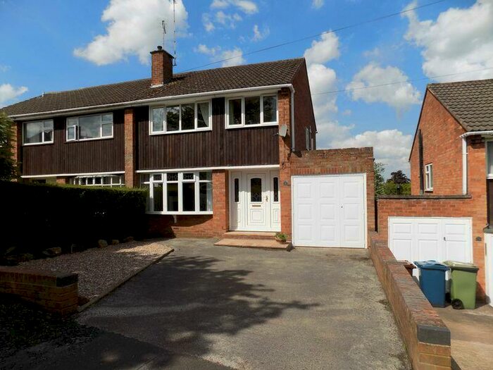 3 Bedroom Semi-Detached House To Rent In Salcombe Avenue, Baswich, Stafford, ST17