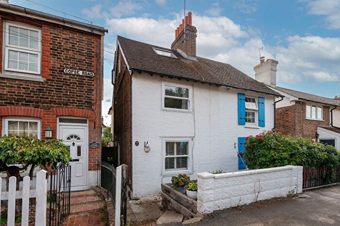 3 Bedroom Semi-Detached House For Sale In Copse Road, Redhill, RH1