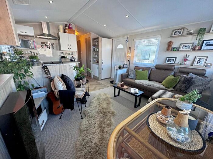 2 Bedroom Caravan For Sale In , Morecambe, LA4