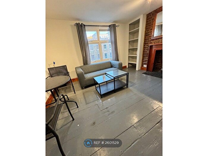 1 Bedroom Flat To Rent In Parkway, London, NW1