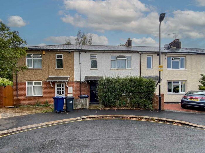 3 Bedroom Property To Rent In Cedar Grove, London, W5